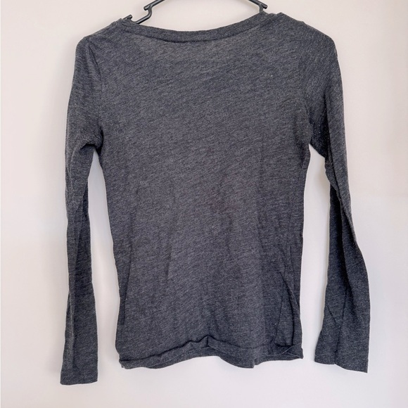 Forever 21 LongSleeve Layering Shirt Women’s Size Small - Picture 2 of 8